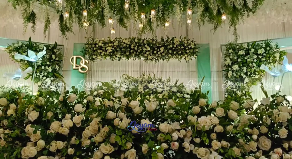 modern-decoration-Ganga-grandeur